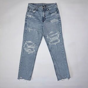 American Eagle Outfitters Light Blue Distressed Mom Jeans
